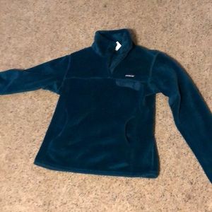 Patagonia fleece pullover.
